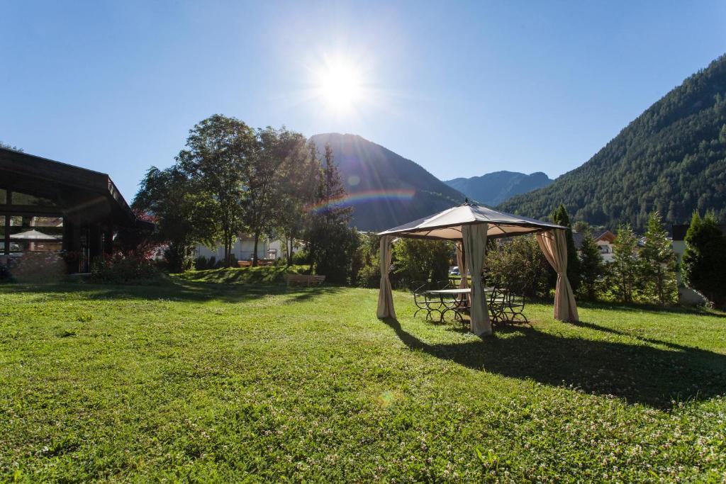 Posthotel Pfunds Exteriér fotografie