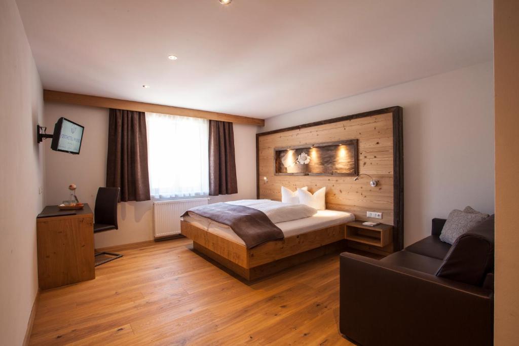 Posthotel Pfunds Exteriér fotografie